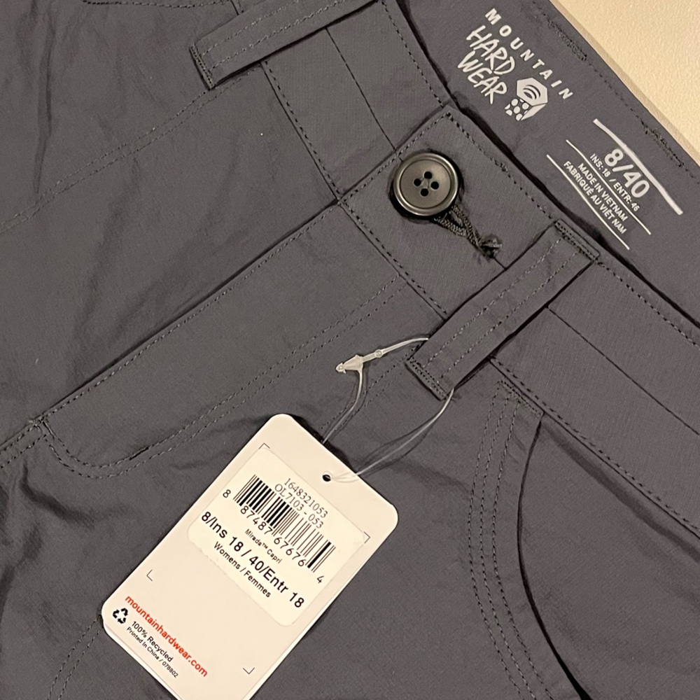 Mountain Hardware Miranda cargo capris